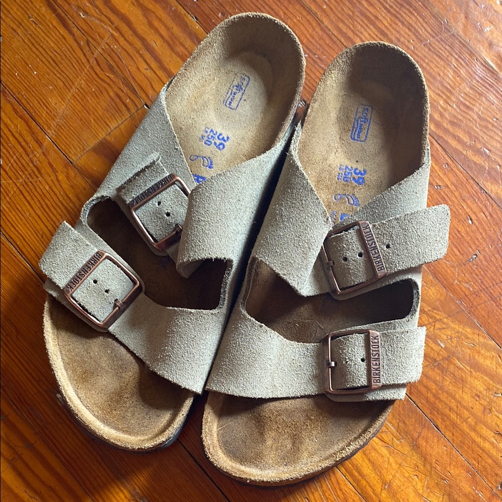 Birkenstock Tan Sandals with Adjustable Straps and Contoured Footbed
